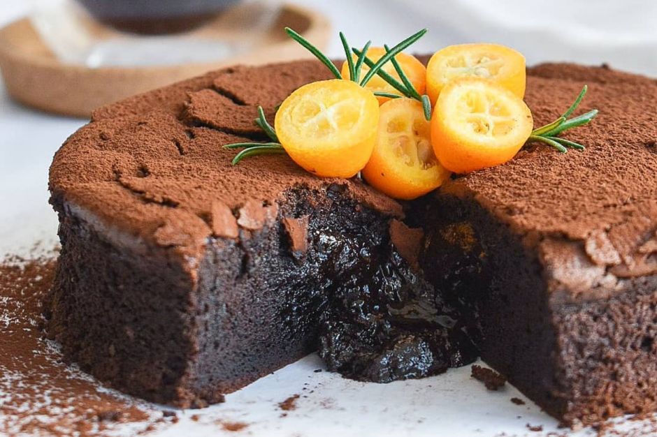 Çikolatalı Fondan Kek (Gateau Fondant Au Chocolate)