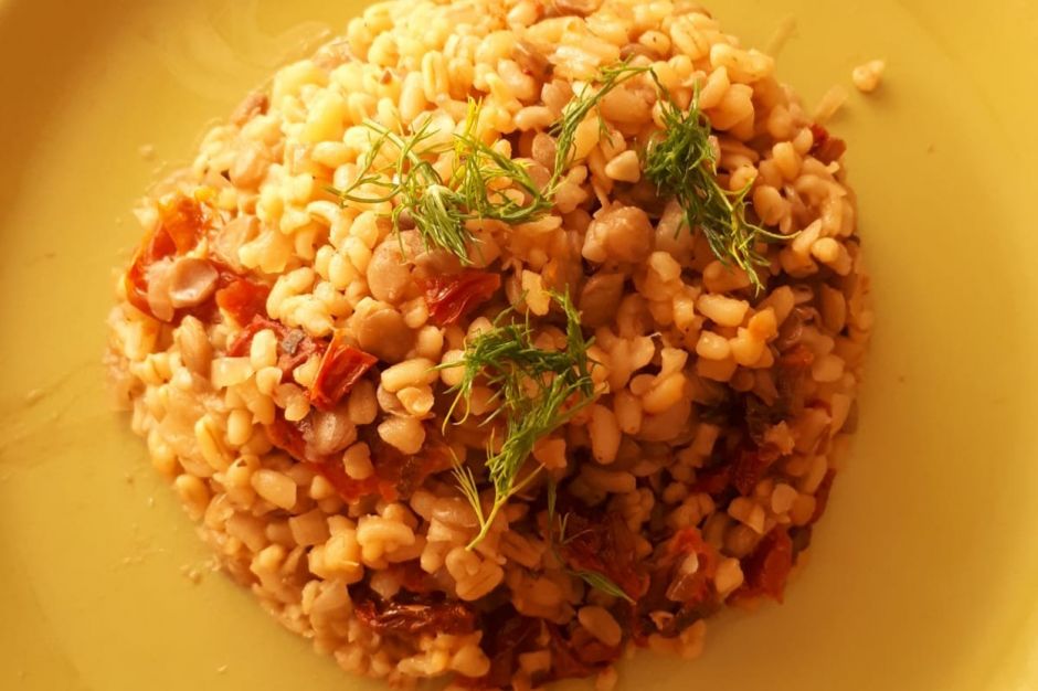 Kurutulmuş Domatesli Bulgur Pilavı