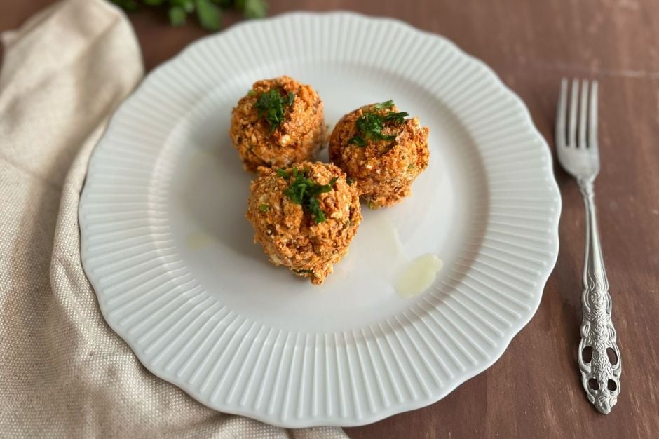 Acılı Peynir Ezmesi