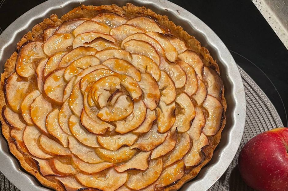 Fransız Usulü Elmalı Tart