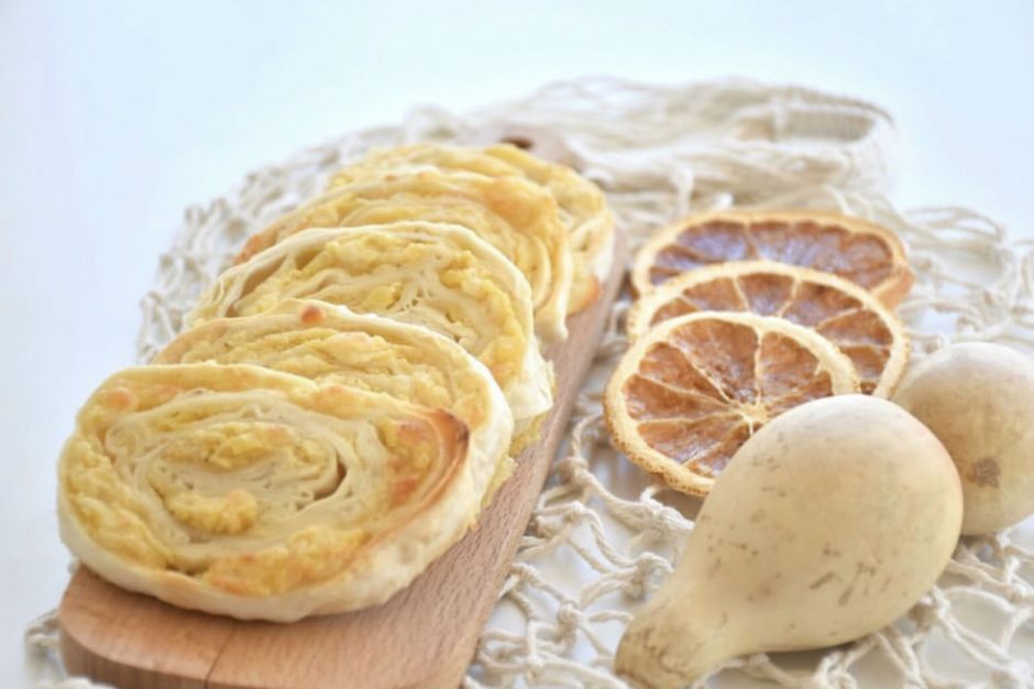 Patatesli Kaşarlı Rulo Börek