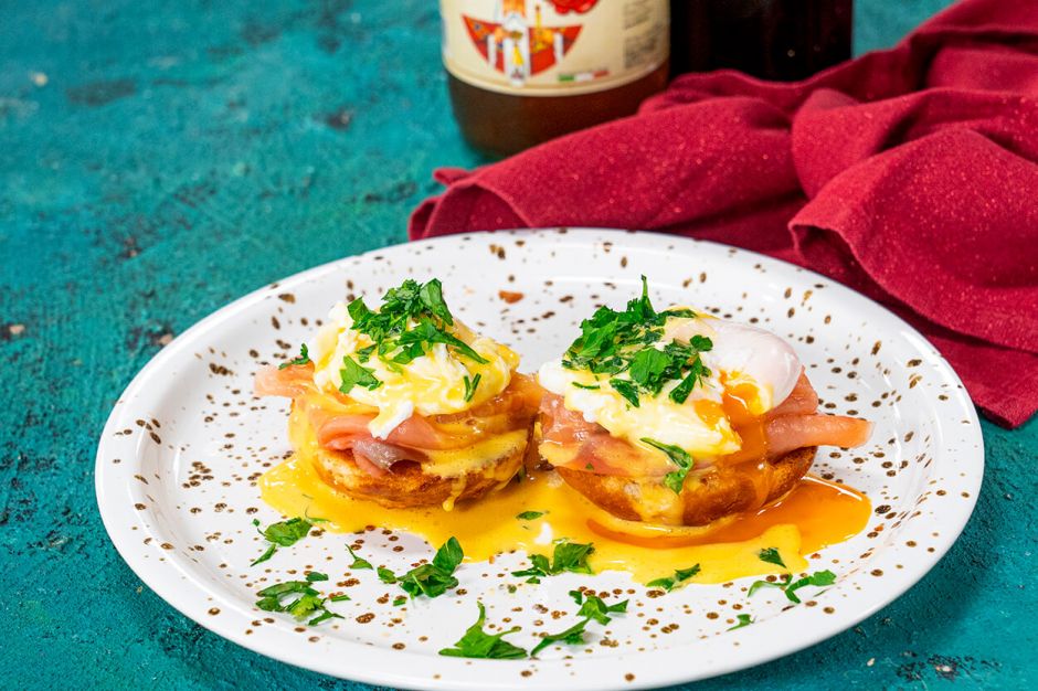 Eggs Benedict