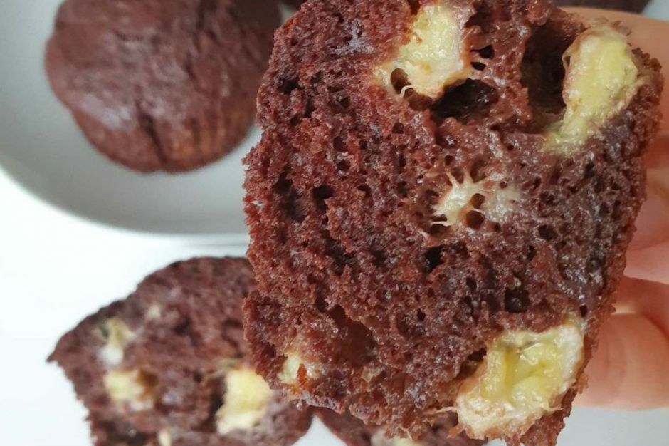Muz Parçalı Kakaolu Muffin