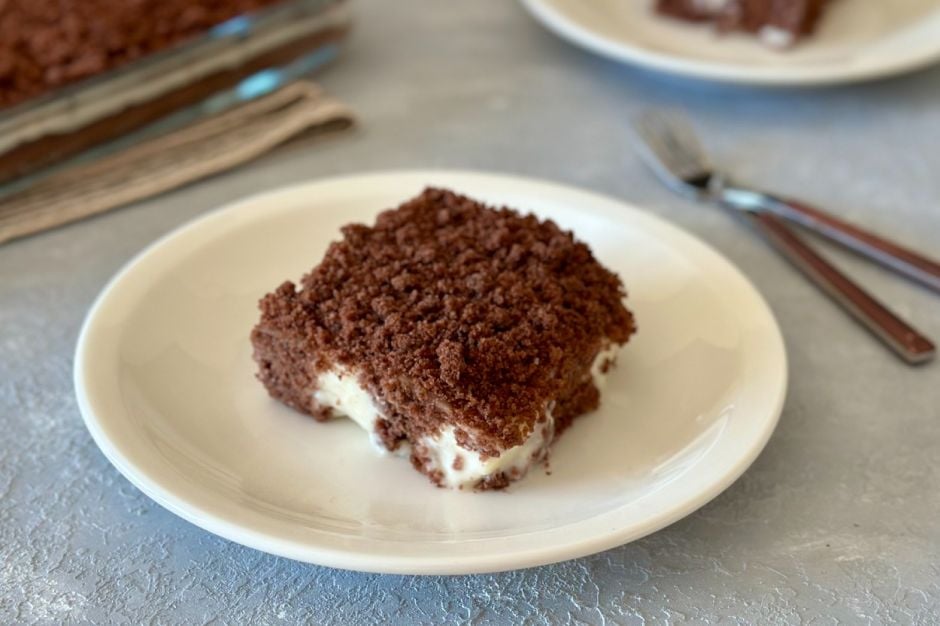 Muhallebi Dolgulu Kek