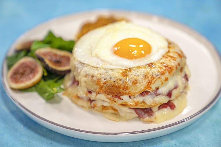 Bazlama Ekmeğinden Croque Madame