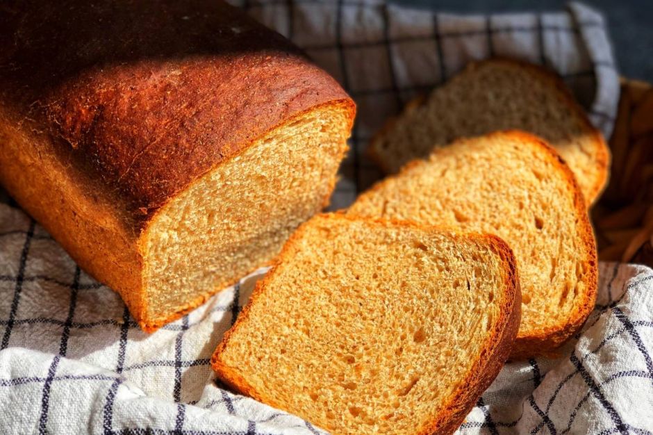 Tam Buğday Unlu Tost Ekmeği