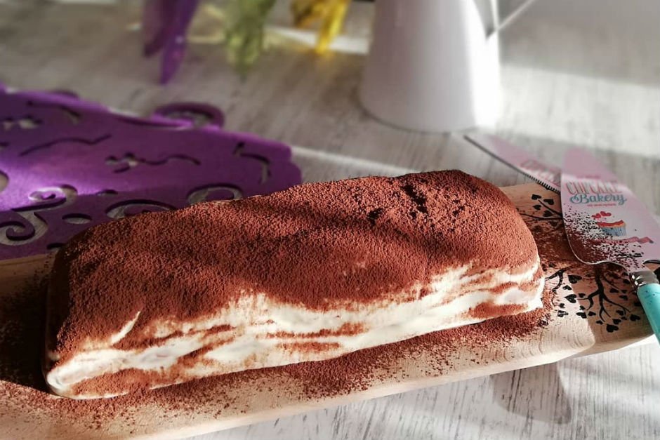 Baton Kek Kalıbında Tiramisu