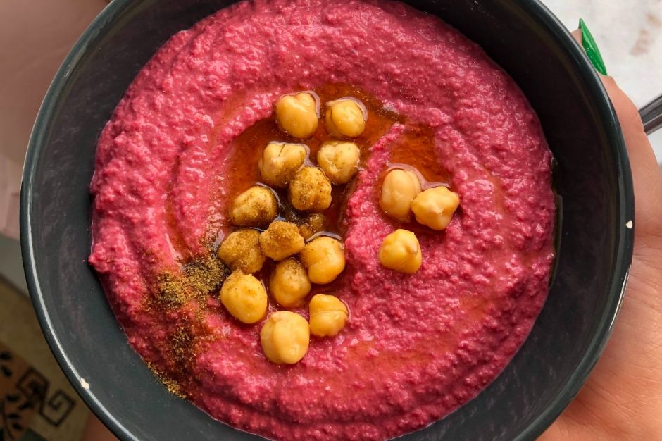 Pancarlı Pembe Humus