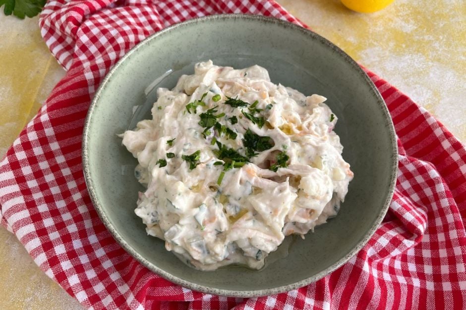 Tavuklu Karnabahar Salatası