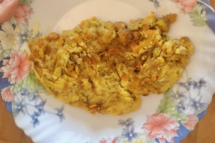 Havuçlu Soğanlı Omlet