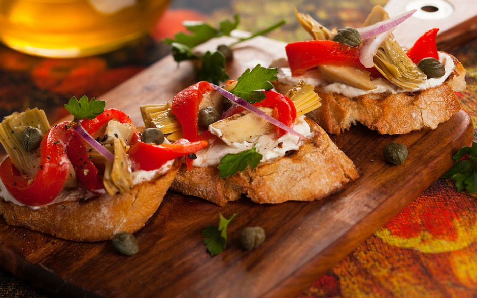 Enginarlı Bruschetta