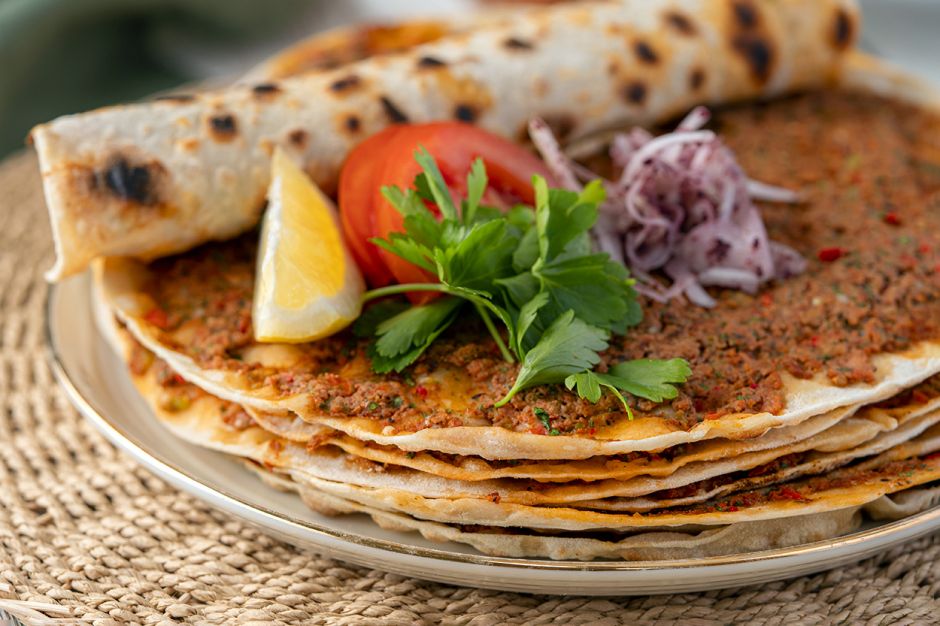 Kolay Lahmacun