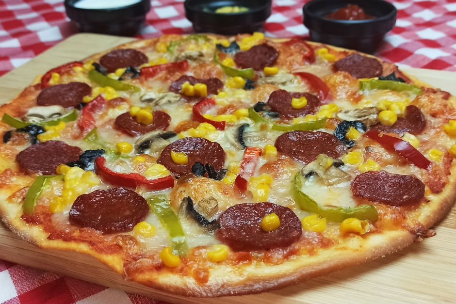 Ev Yapımı Pizza