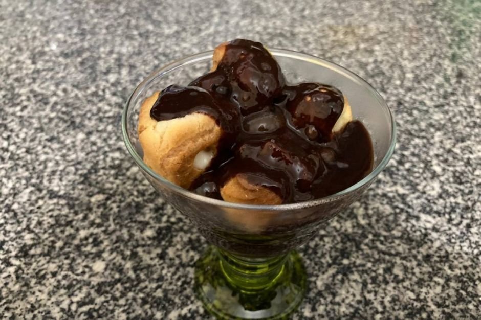 Kasede Profiterol