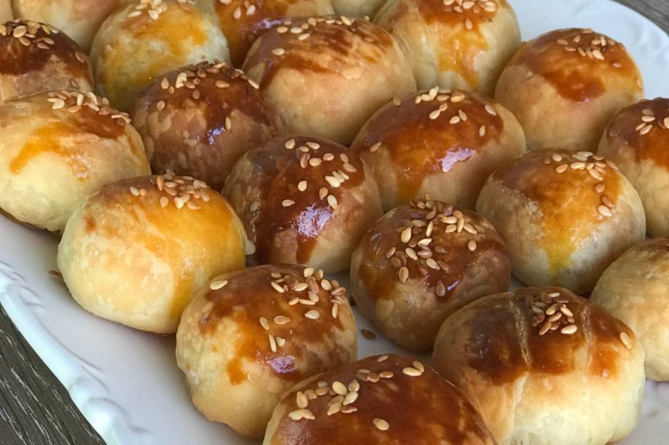 Lokmalık El Açması Börek