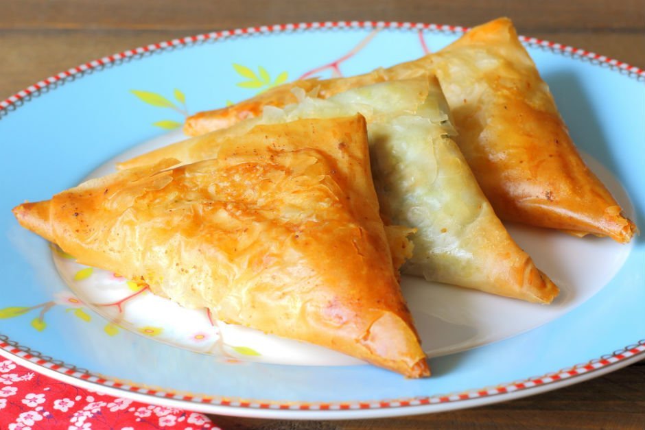 Üçgen Börek