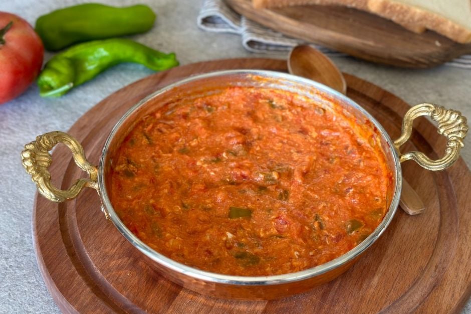 Salçalı Menemen