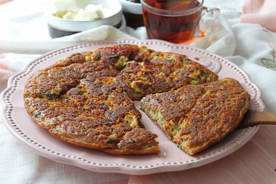 Tavada Yufkasız Kolay Börek