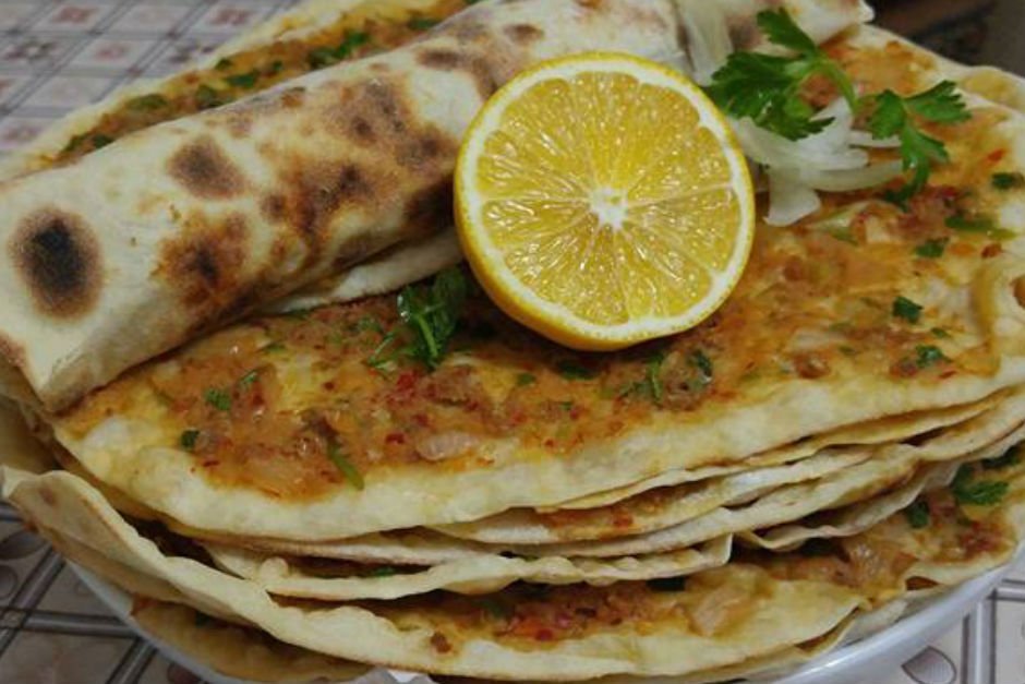 Ev Yapımı Lahmacun