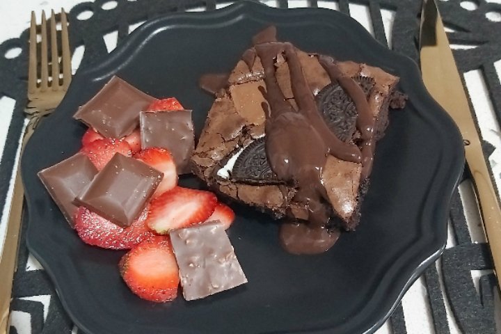 Kakaolu Bisküvili Brownie