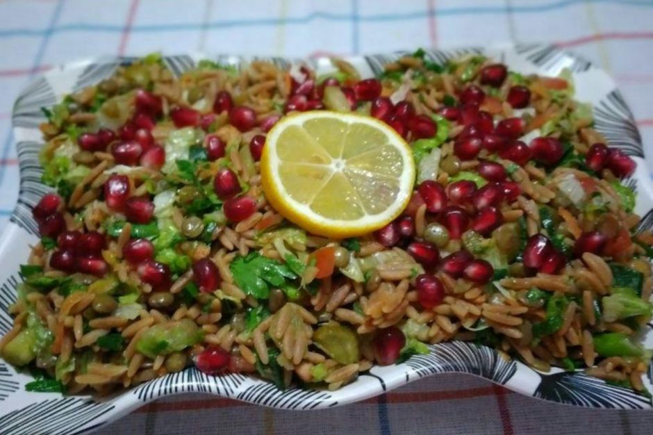 Narlı Arpa Şehriye Salatası