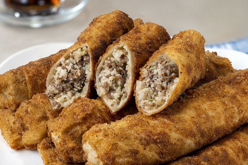 Kıymalı Bulgurlu Börek