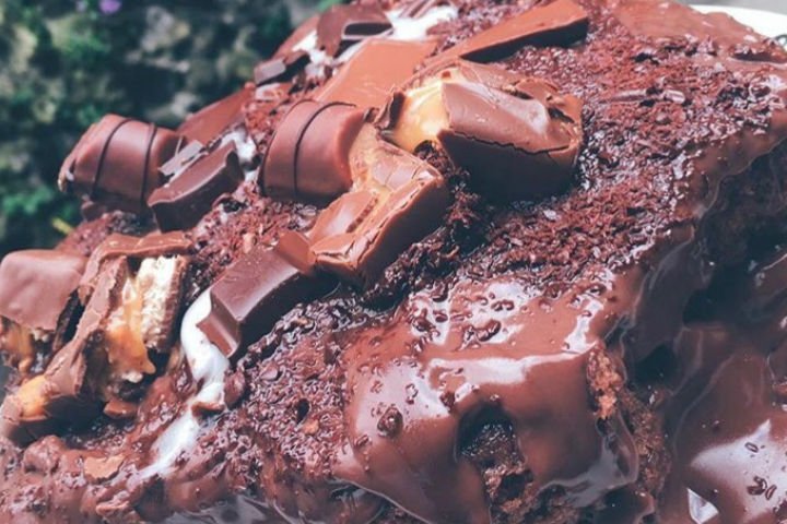 Mikrodalgada Çikolatalı Kek