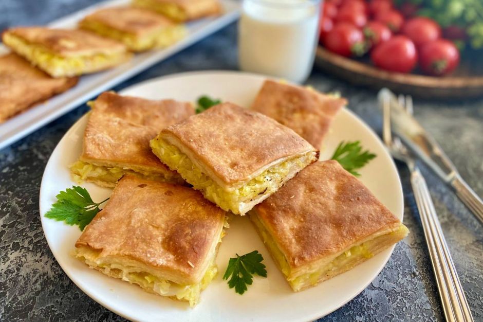 El Açması Patatesli Börek