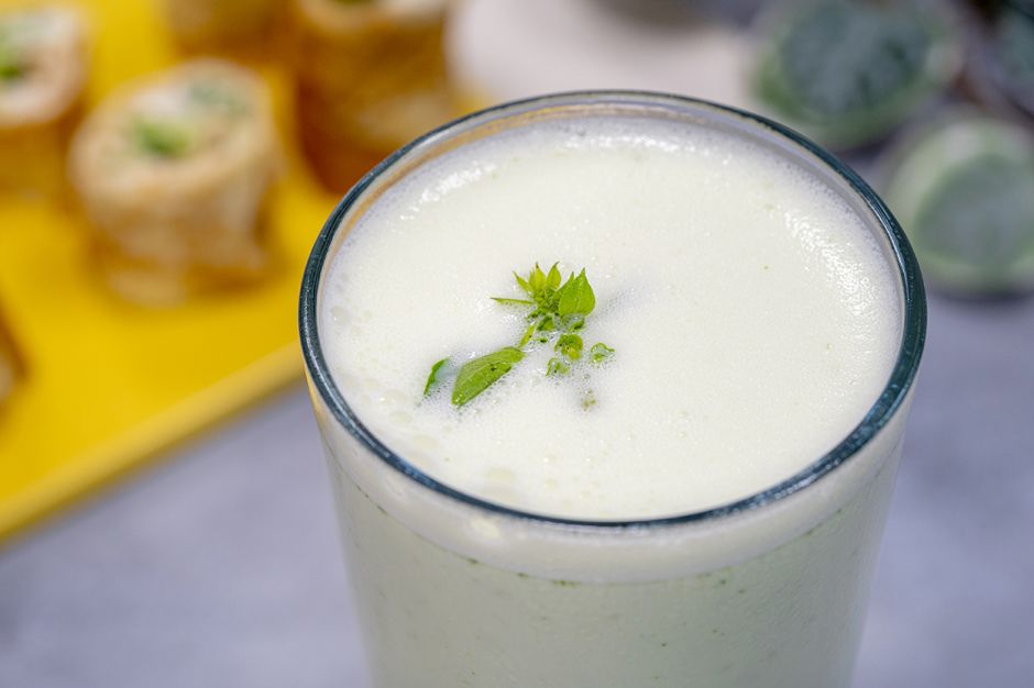 Naneli ve Fesleğenli Ayran